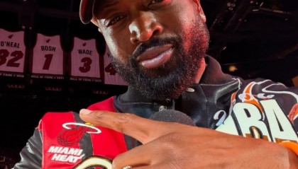 热火庆祝夺冠20周年！韦德晒照：这是我的地盘！06🏆